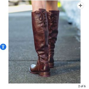 BED/STU Winchester handmade leather boot, Size 8, wide calf